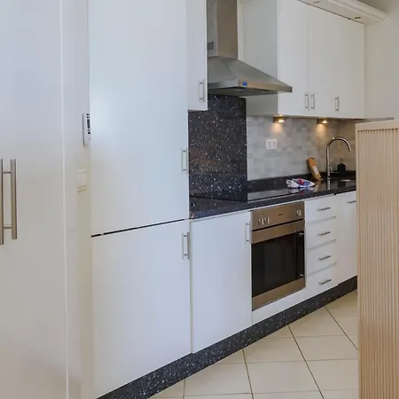 K151 En Cabopino * Μαρμπέλλα