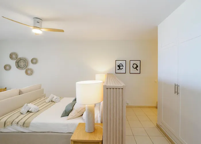 K151 En Cabopino Lägenhet Marbella