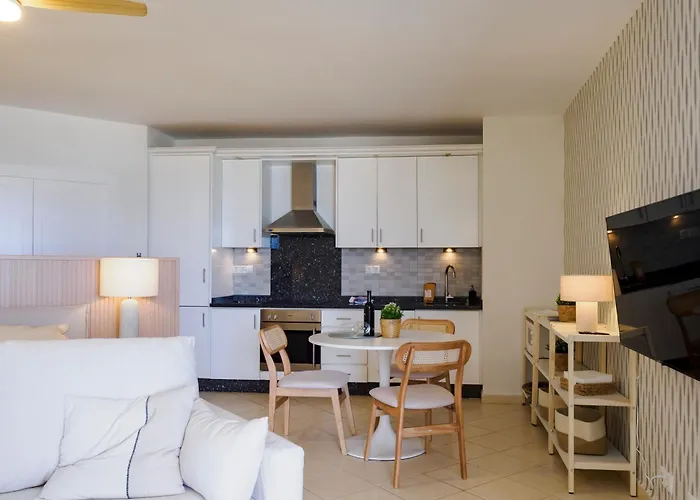 K151 En Cabopino アパート *